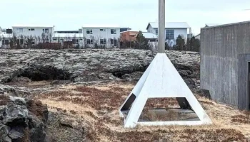 Ástjarnarkirkja - Hafnarfjörður