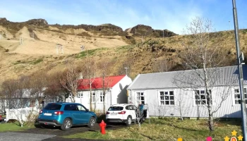Charming House / Charming Cottage Vík - 870 Vík