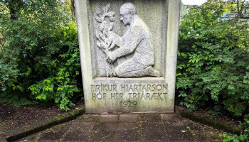 Eiríkur Hjartarson eftir Ragnar Kjartansson - Reykjavík