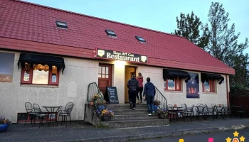 Eldstó Art Cafe / Restaurant - 860 Hvolsvöllur