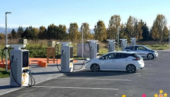 On Power Charging Station - Ísland