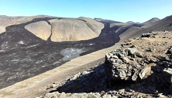 Volcano Trail Head - 241 Grindavík