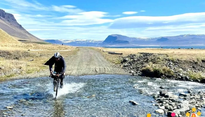 Cycling Westfjords - 400 Ísafjörður