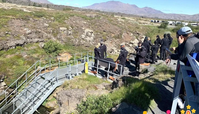 Dive.is Meeting Point for Silfra snorkeling and diving tours - Ísland