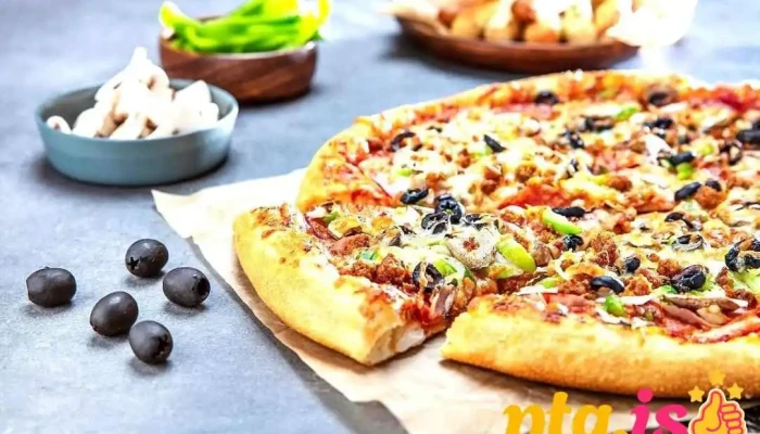 Dominos Pizza Matur Og Drykkur - Hafnarfjörður