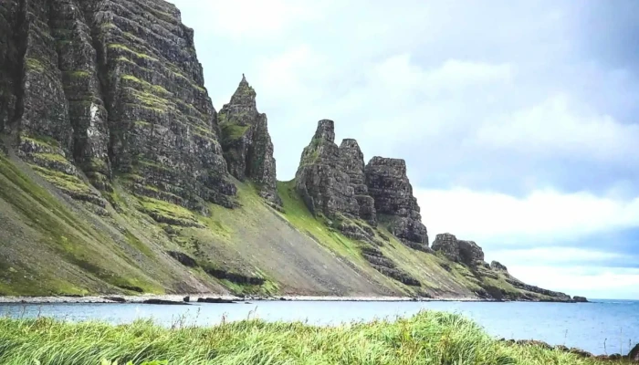 Drangaskord Fjall - Drangar