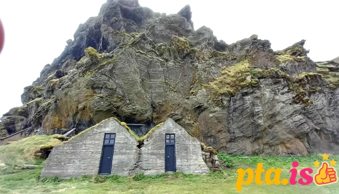 Drangurinn í Drangshlíð 2 - 861