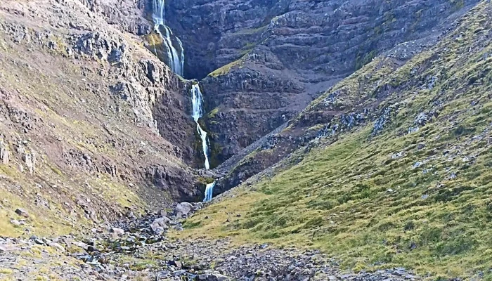 Drifandagil Waterfall -  Safn - 60