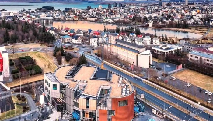 Edda -  Hvar - Reykjavík