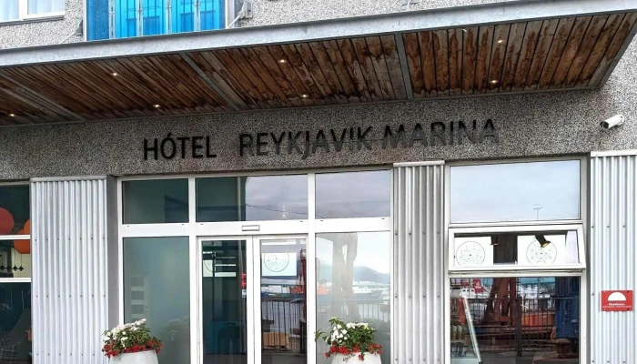 Efri -  Safn - Reykjavík