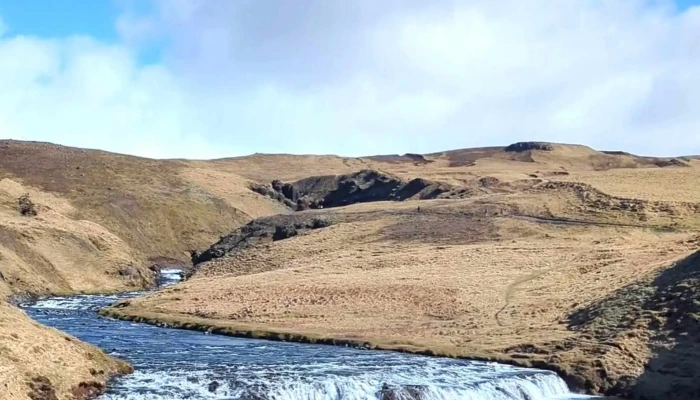 Fimmvorduhals Gonguleid Numer - Gönguleið Um Fimmvörðuháls