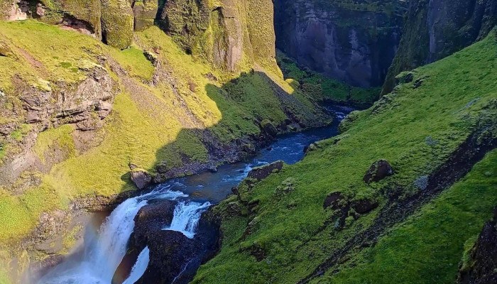 Fimmvorduhals Iceland - Iceland