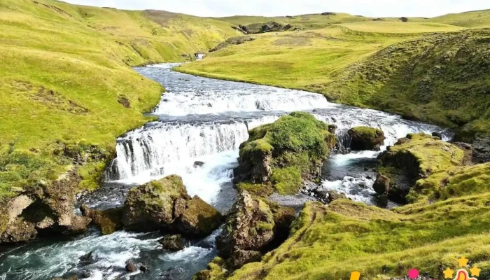 Fimmvörðuháls gönguleið - Gönguleið Um Fimmvörðuháls