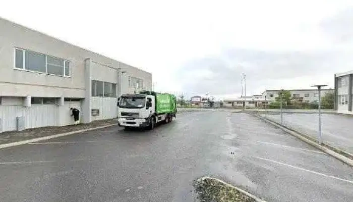 Fjolbrautaskoli Sudurnesja Street View 360deg - Keflavík
