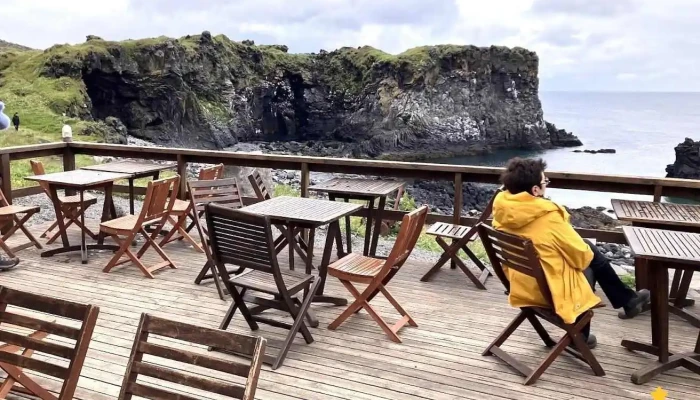 Fjöruhúsið Café - Hellnar