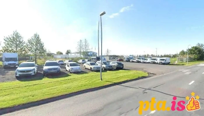 Fluggarðar car park - Reykjavík