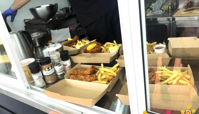Frista Food Truck Arnarstapi - 356 Arnarstapi