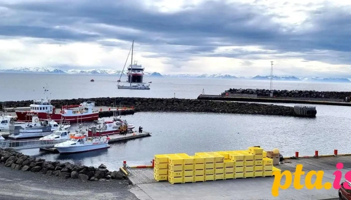 Grimseyjarferja Hafnaryfirvold - Sandvík
