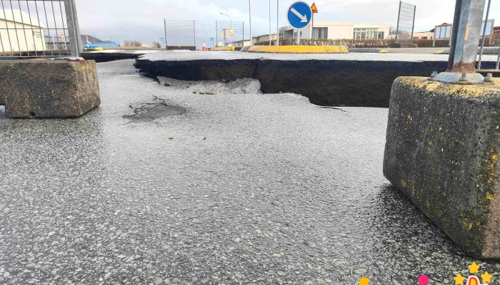 Grindavikurvollur Leikvangur - Grindavík