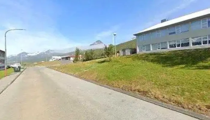 Grunnskoli Faskrudsfjardar Street View 360deg - Fáskrúðsfjörður