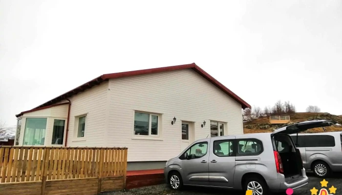 Grytubakki 1   Fri I Sveit Gisting - Grenivík