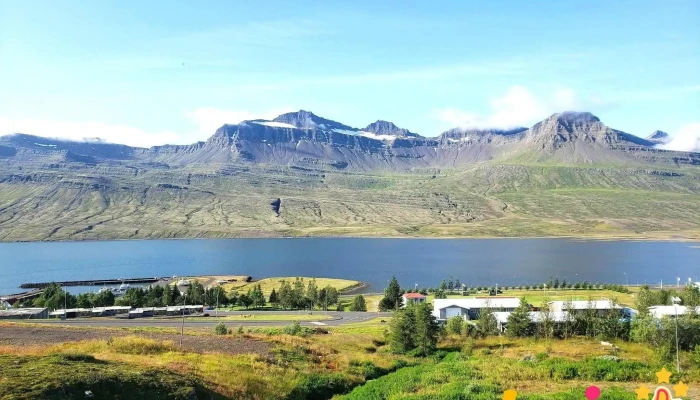 Guesthouse Elinar Helgu Fra Gestum - Fáskrúðsfjörður