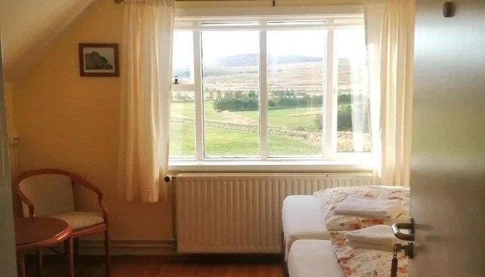 Guesthouse Steindorsstadir Fra Gestum - Reykholt