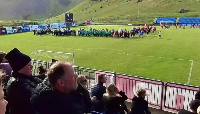 Hasteinsvollur Myndskeid - Vestmannaeyjabær