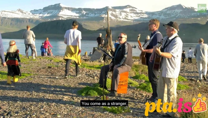Hey Iceland -  Fra Eiganda - Reykjavík