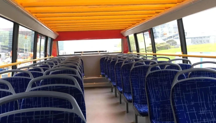 Hop On Hop Off -  Reykjavik+258476+12 - Reykjavík