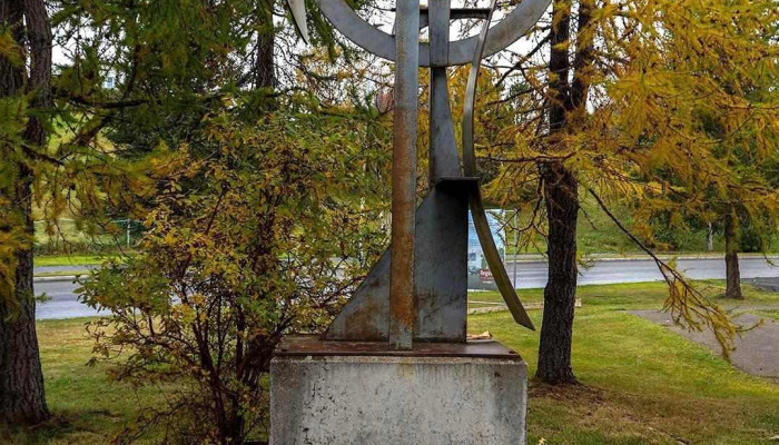 Hringfari / Compasses - 603 Akureyri