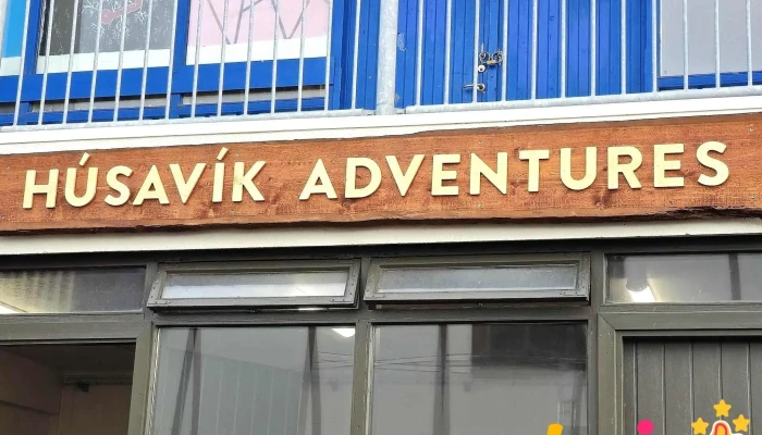 Husavik Adventures -  Naerumhverfi - Húsavík