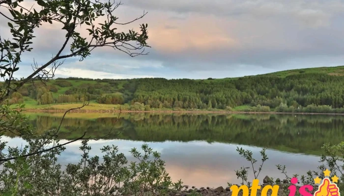 Hvaleyrarvatn - Ísland