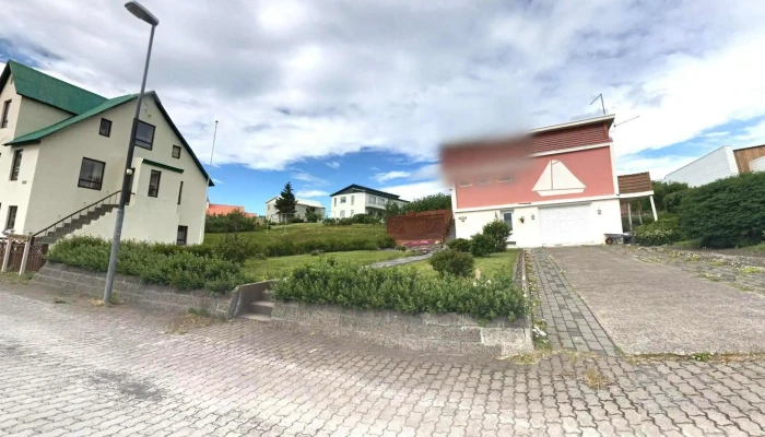 Ithrottamidstodin I Hrisey Iþrottamiðstoð - Hrísey