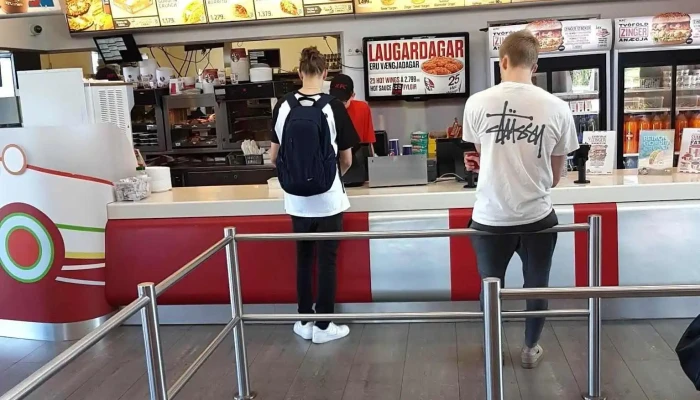 Kfc - Þjóðhildarstígur 1
