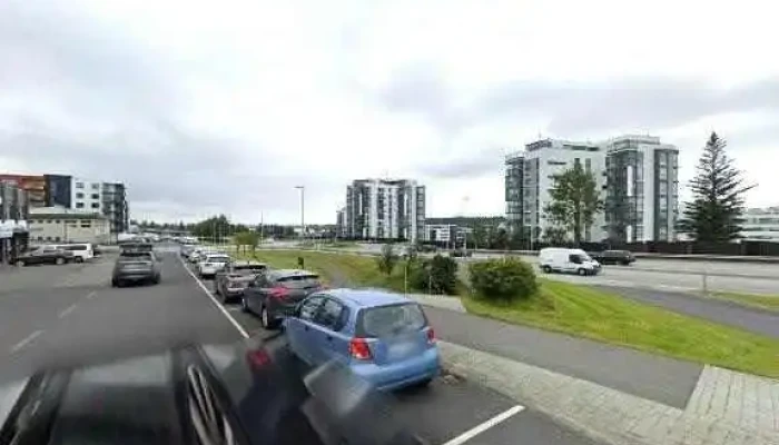 Kinahofid   Veitingahus Street View 360deg - Kópavogur