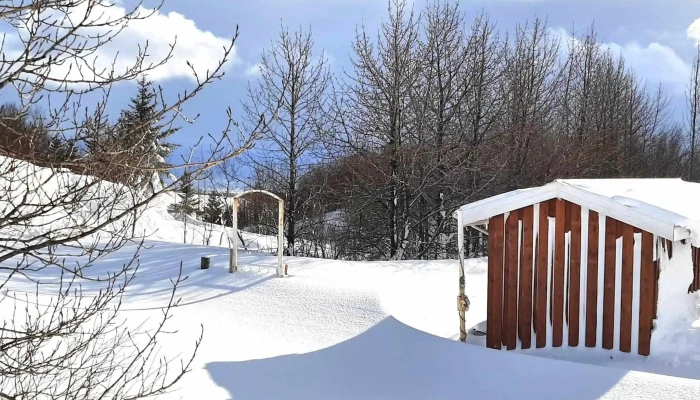 Kirkjulaekjakot I Fljotshlid Kynning - Iceland