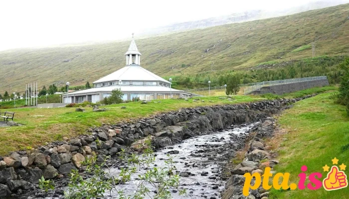 Kirkjumidstod Eskifjardar Kristskirkja - Eskifjorður