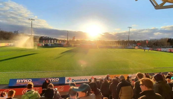 Knattspyrnufelagid Vikingur Opið Nuna - Reykjavík