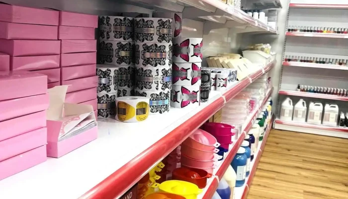 Lb Beauty Snyrtistofa Og Verslun - 105 Reykjavík