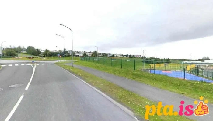 Leikvöllur - 201 Kópavogur