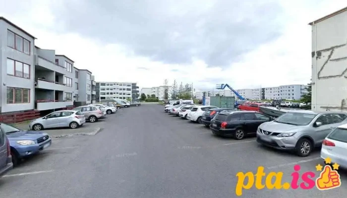 Leikvöllur - 220 Hafnarfjörður