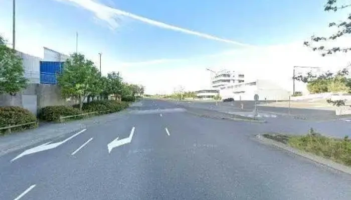 Lyf Og Heilsa Kringlunni -  Street View 360deg - Reykjavík
