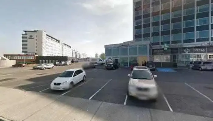 Lyfja Lagmula Street View 360deg - Reykjavík