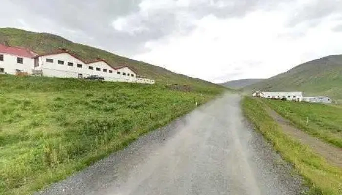 Middalur I Kjos Street View 360deg - Saurbær
