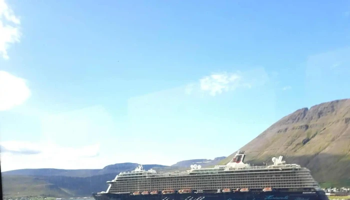 Ób Ísafjörður - 400 Ísafjörður