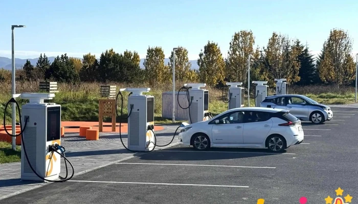On Power Charging Station - Ísland