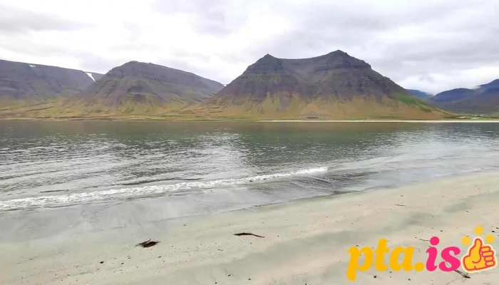 Onundarfjordur Pier Holt I Onundarfirdi Myndskeid - Holt