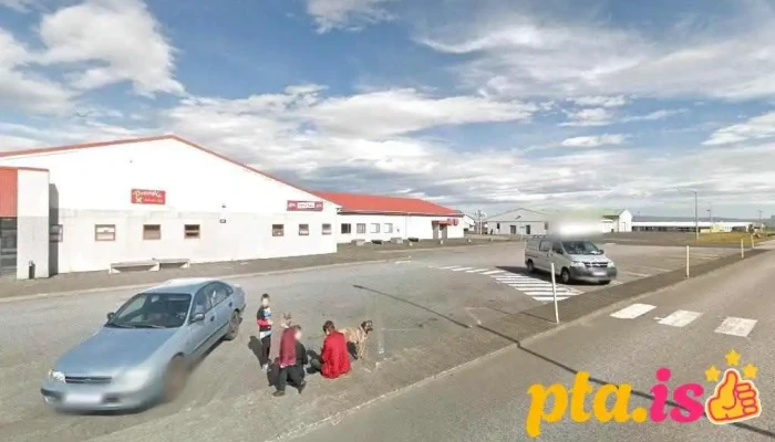 Póstbox Ásbrú við Public Deli - Reykjanesbær