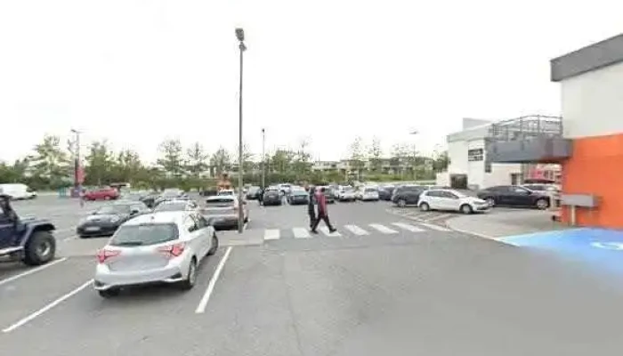 Postbox Seltjarnarnesi Eidistorgi Vid Hagkaup Posthus - Seltjarnarnes